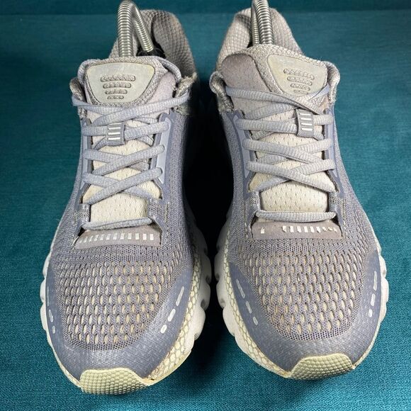 Size 8.5 - Women’s Under Armour HOVR gray shoes - Picture 4 of 9